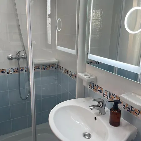 Bright & Airy 3 Bedroom Naxxar