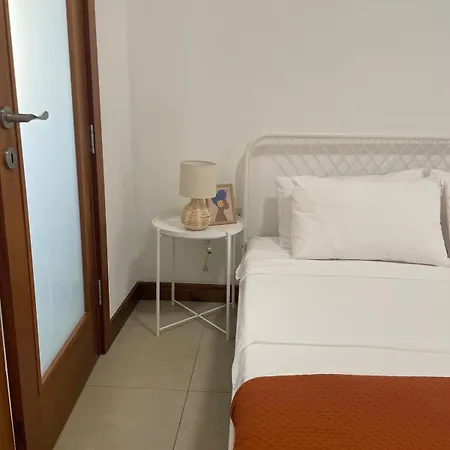 Bright & Airy 3 Bedroom * Naxxar